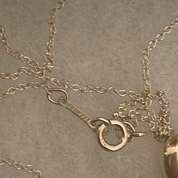 Tiffany & Co Elsa Peretti's Bean Necklace 18 mm- Authentic - Picture 6 of 9